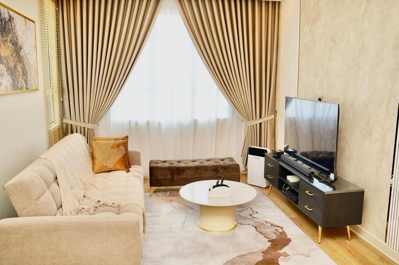 Casa Callisto Homestay - New Seaview With Pool 3Br Apartment Ladang Tanjung クアラ・トレンガヌ エクステリア 写真