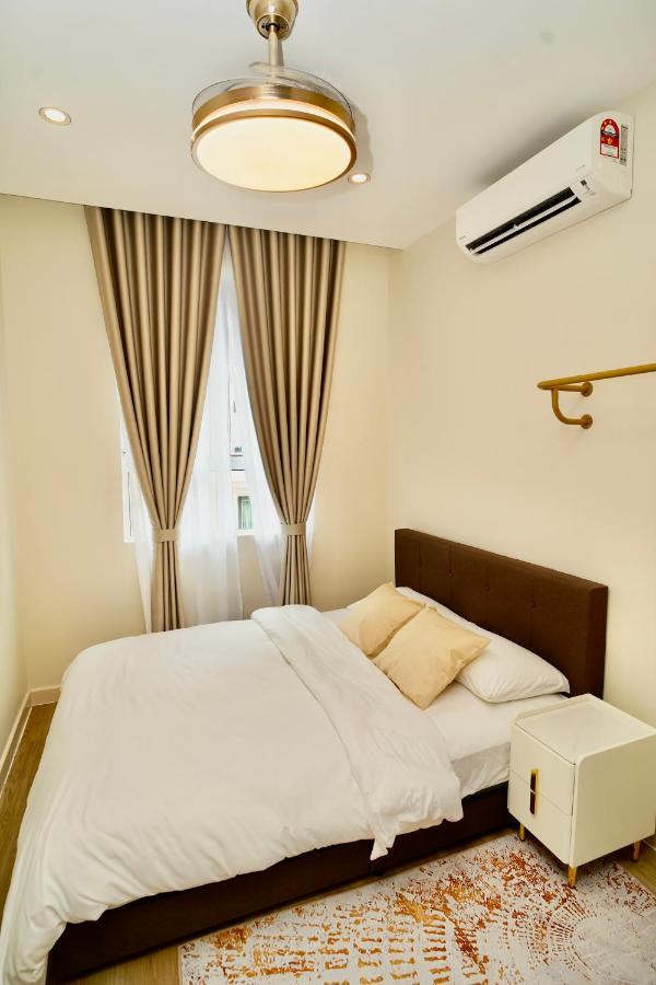 Casa Callisto Homestay - New Seaview With Pool 3Br Apartment Ladang Tanjung クアラ・トレンガヌ エクステリア 写真