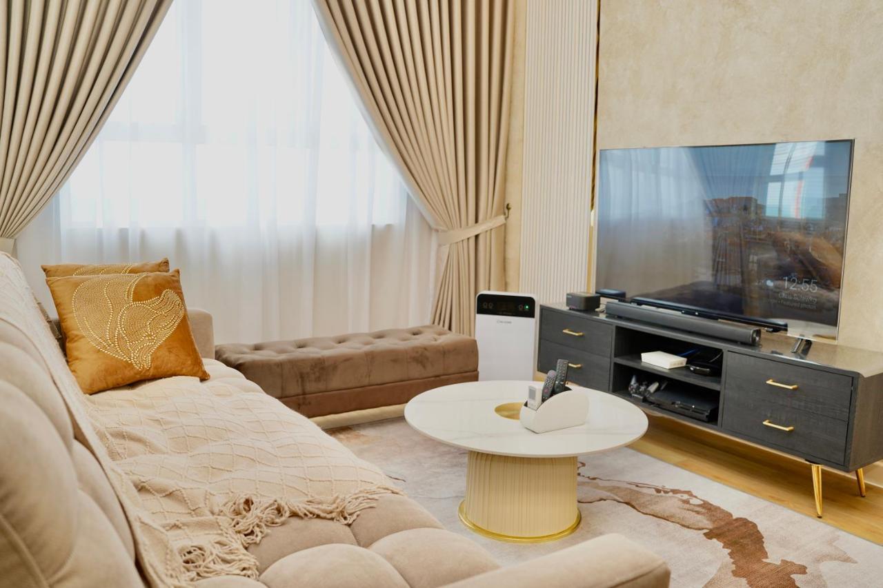 Casa Callisto Homestay - New Seaview With Pool 3Br Apartment Ladang Tanjung クアラ・トレンガヌ エクステリア 写真